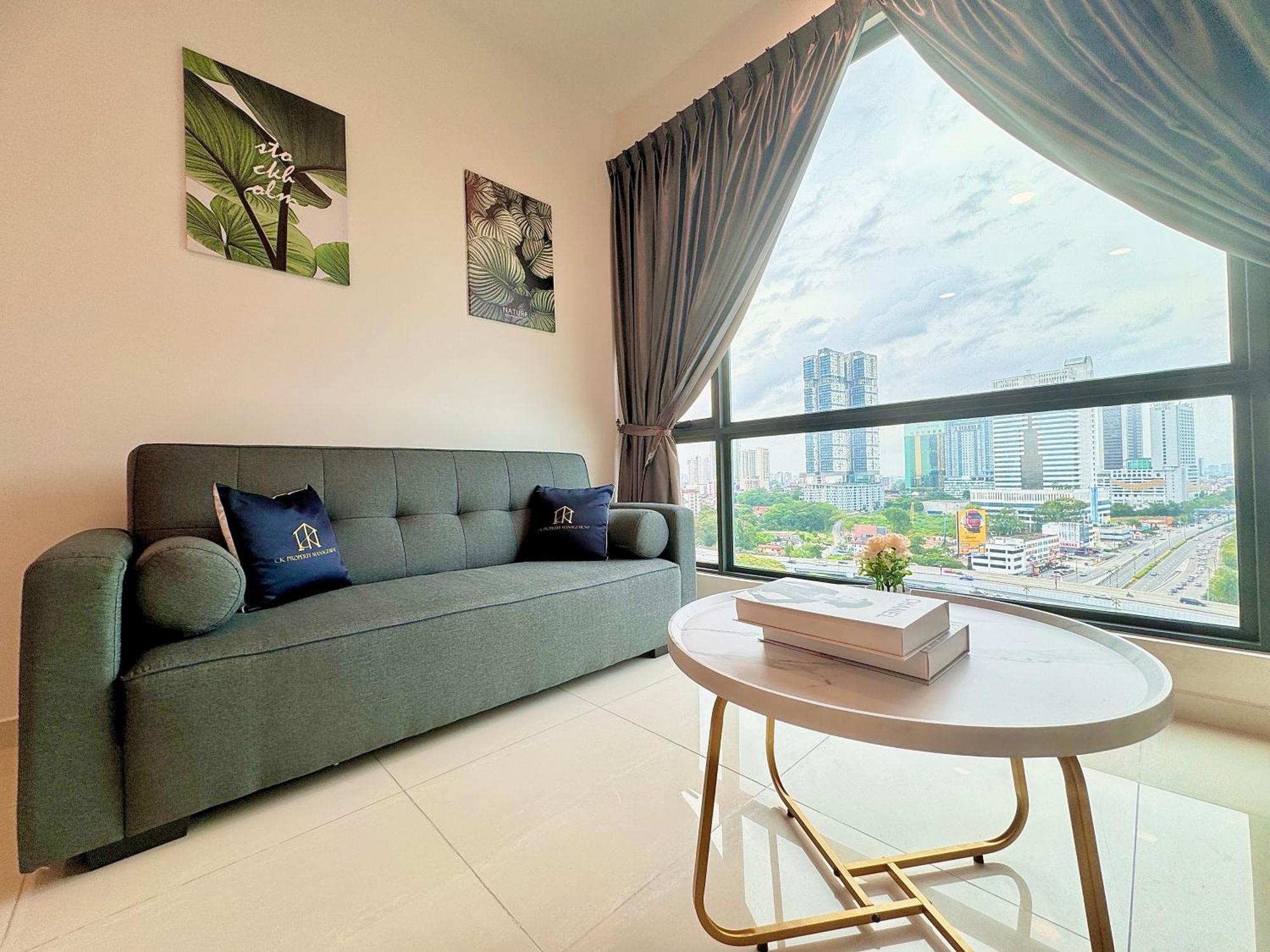 Sks Pavillion Residence By Luxecocoo Ck Johor Bahru City Centre Eksteriør billede