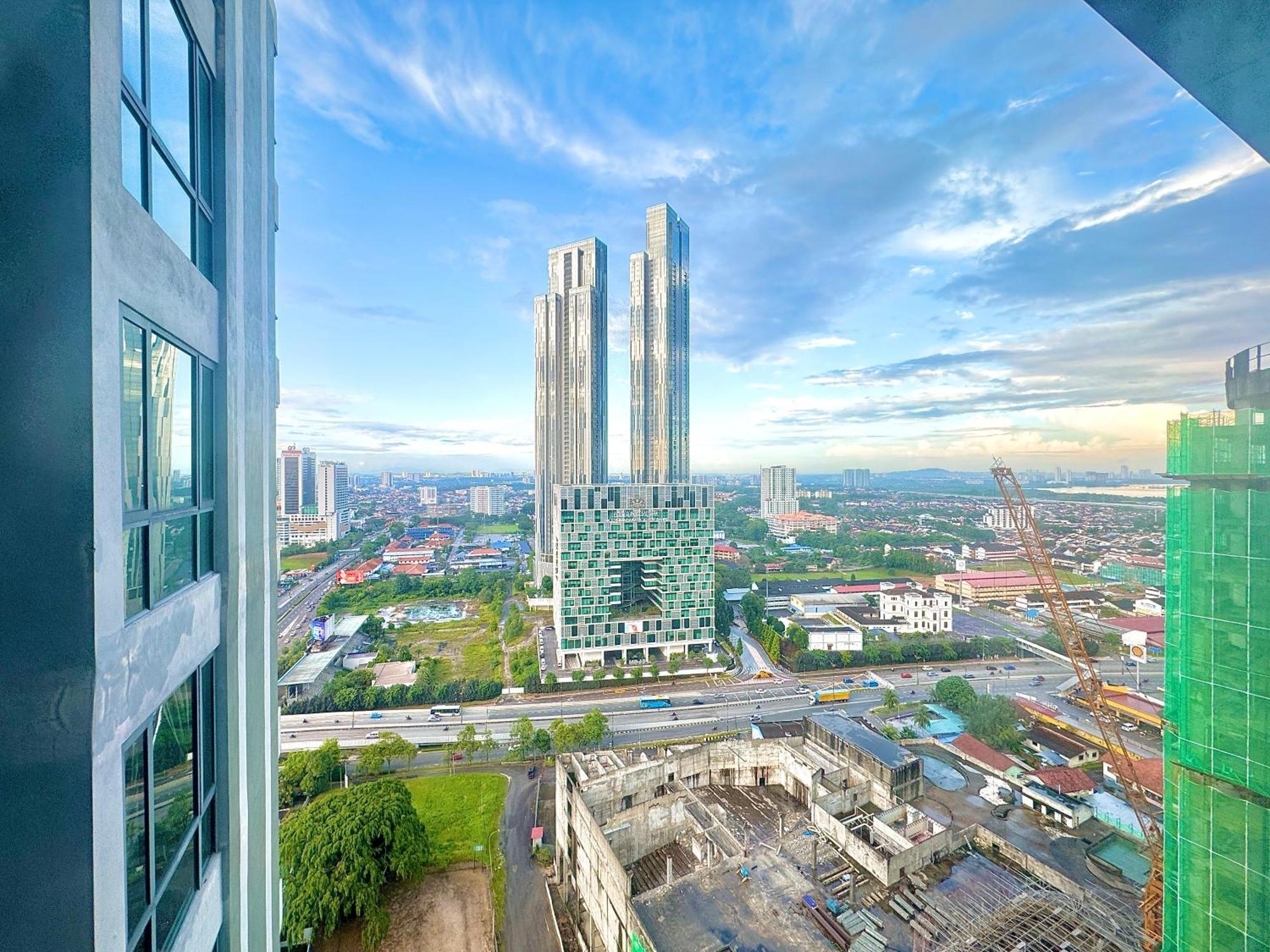 Sks Pavillion Residence By Luxecocoo Ck Johor Bahru City Centre Eksteriør billede